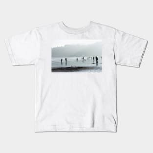 Light across the south Bay, Scarborough - Yorkshire, UK Kids T-Shirt